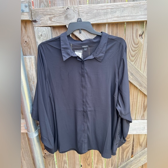 👗Torrid Long sleeve black blouse ( part of 3 for $25 promo) - Picture 3 of 11